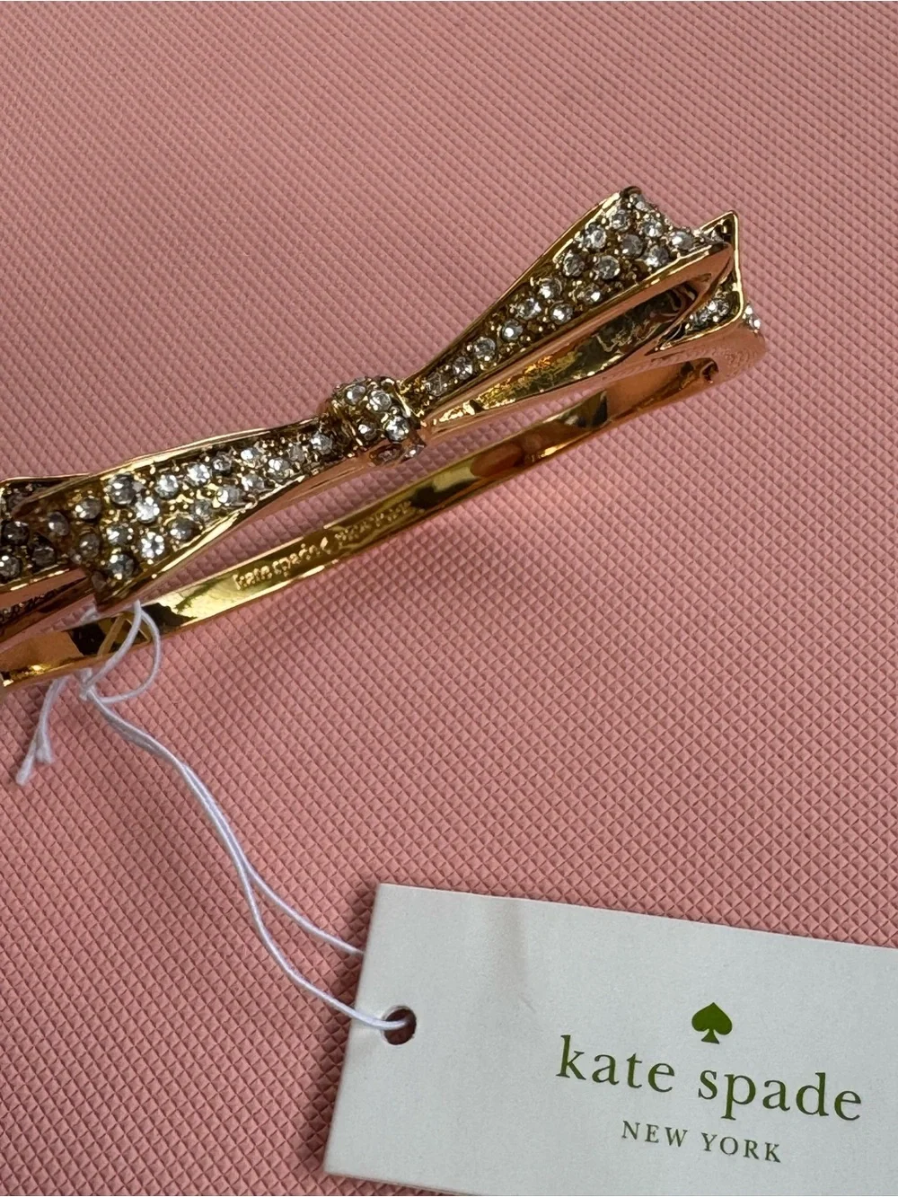 kate spade Love Notes gold bow jeweled bracelet bangle, NWT New